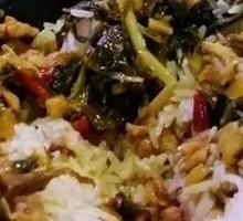 Snow Cabbage and Pork Vermicelli Baozi Rice