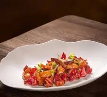 Braised Fresh Abalone with Sichuan Peppercorn and Porcini Mushrooms