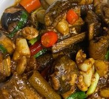 Braised Eel in Brown Sauce