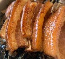 Preserved Vegetable Braised Pork