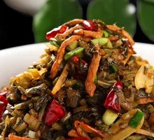 Snow Pea and Pork Rice Bowl