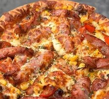 Black Pepper Black Pork Sausage Pizza