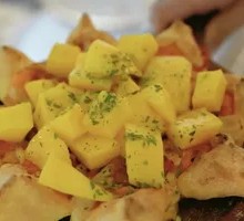 Pineapple Chef Chicken Leg Pizza