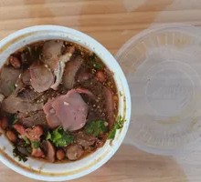 Ziyan Baiwei Chicken and Husband-Wife Lung Slice