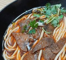 Small Pot Beef Noodles