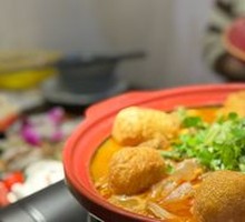 Family Feast Three-Part Pot