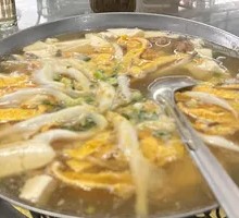 Braised Tofu and Meatball Soup