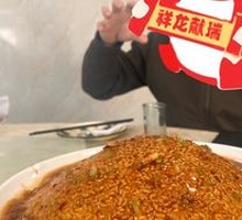 Sauce-drenched Rice Crackers