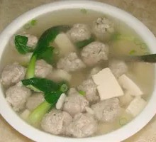 Braised Tofu and Meatball Soup