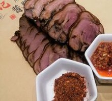 Mingchuan Sauce Pork Trotter