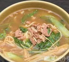 Bok Choy and Pork Noodles