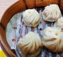 Soup-filled Steamed Buns