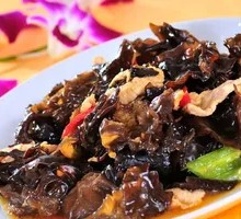 Sliced Pork with Black Mushrooms