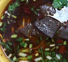 Braised Duck Blood Noodles