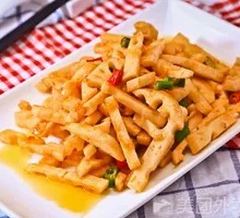 Stir-Fried Lotus Root Strips
