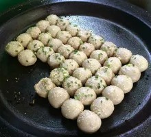 Shanghai-style Pan-fried Buns