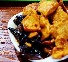 Braised Pork with Thousand-layer Tofu