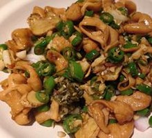 Sour Cabbage with Pork Intestines
