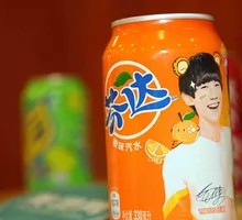 罐装芬达