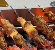 Charcoal-Grilled Beef Tenderloin Skewers