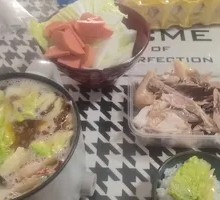 Spicy麻 Chicken Hot Pot