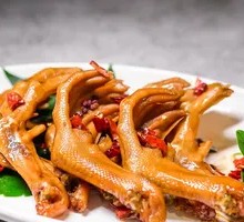 Spicy Duck Feet