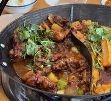 Yangzi Hanging Pot