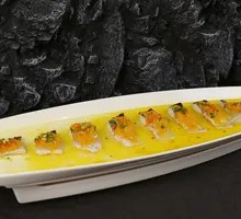 Steamed Large White Thread Fish with Chicken Broth and Golden Pepper Sauce