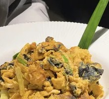 Nine Hua Stone Ear Stir-Fried with Free-Range Eggs