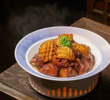Six-Head Abalone Braised Pig Trotters