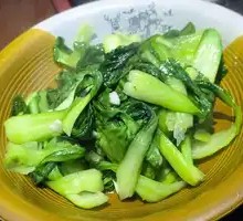 Garlic Stir-Fried Baby Bok Choy