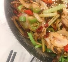 Spicy Squid in Dry Pot