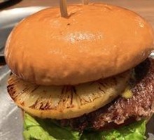 Pineapple Beef Burger