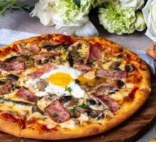 Truffle Bacon Mushroom Pizza