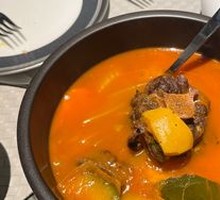 Spanish Red Wine Braised Oxtail