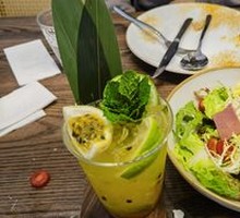 百香果凤梨气泡