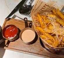Truffle Cheese Fries