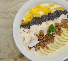 Mango Tropical Yogurt Bowl