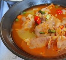 Golden Soup Beef Noodles