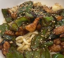 Stir-Fried Chicken Noodles