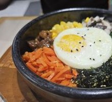 Intangible Heritage Stone Pot Rice