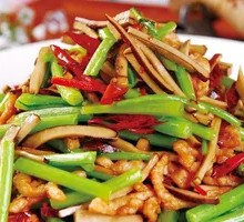 Green Pepper and Tofu Shreds Rice Bowl