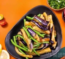 Eggplant and Green Beans Stir-fry