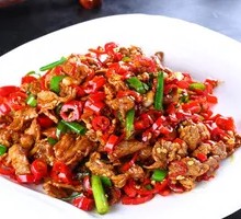 Stir-Fried Beef with Yellow Onion