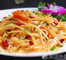 Stir-fried Pork Shreds with Potato Noodles