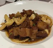 Braised Pork Belly with Spring Bamboo Shoots