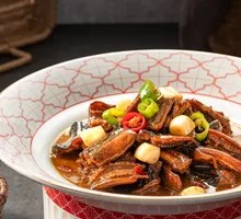 Braised Earth Eel