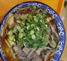 Freshly Sliced Beef Offal Soup