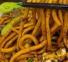 Beef and Egg Fried Noodles