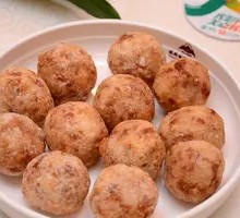 Four Happiness Meatballs